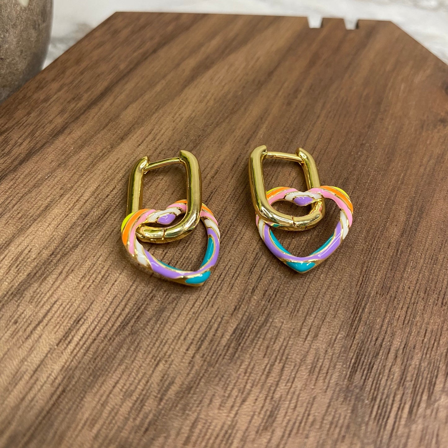 Metal Dangle Earrings - Heart Link - Rainbow